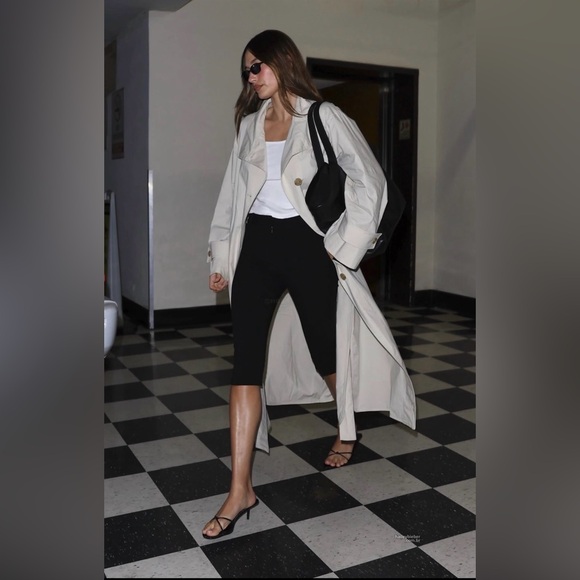 Mango Trench Coat As seen on Hailey Bieber New - Picture 6 of 6